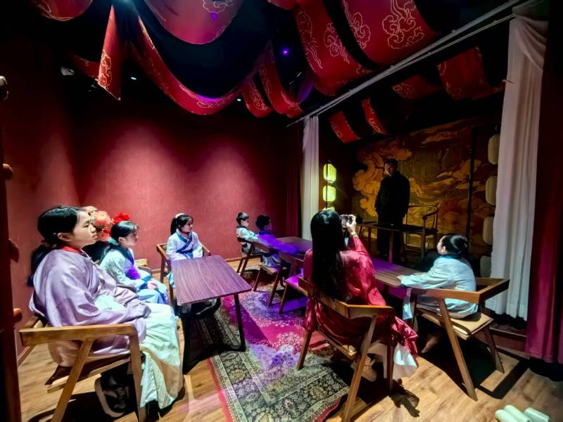 阿尔山市互动剧场策划